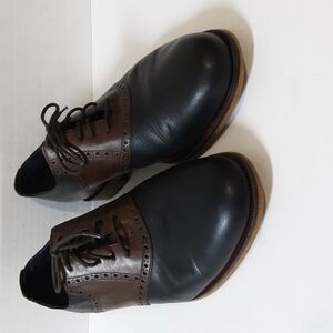 Cole Hann mens oxford derby lace up dress shoe in size 10.5M